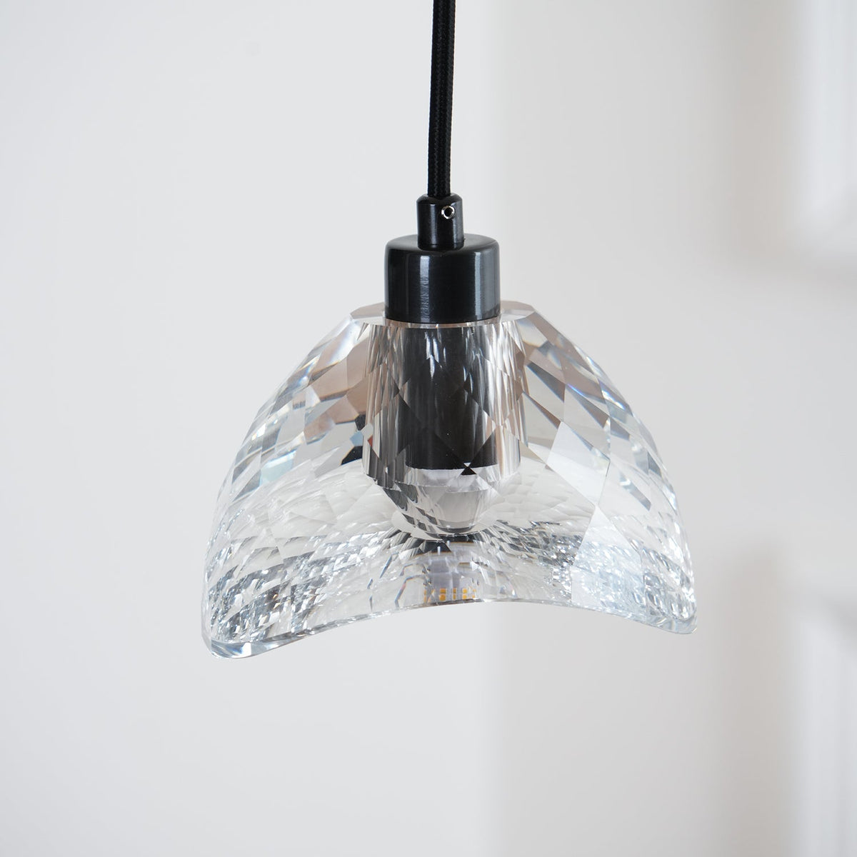 Syvinor Premium Nordic Art Glass Pendant Lamp