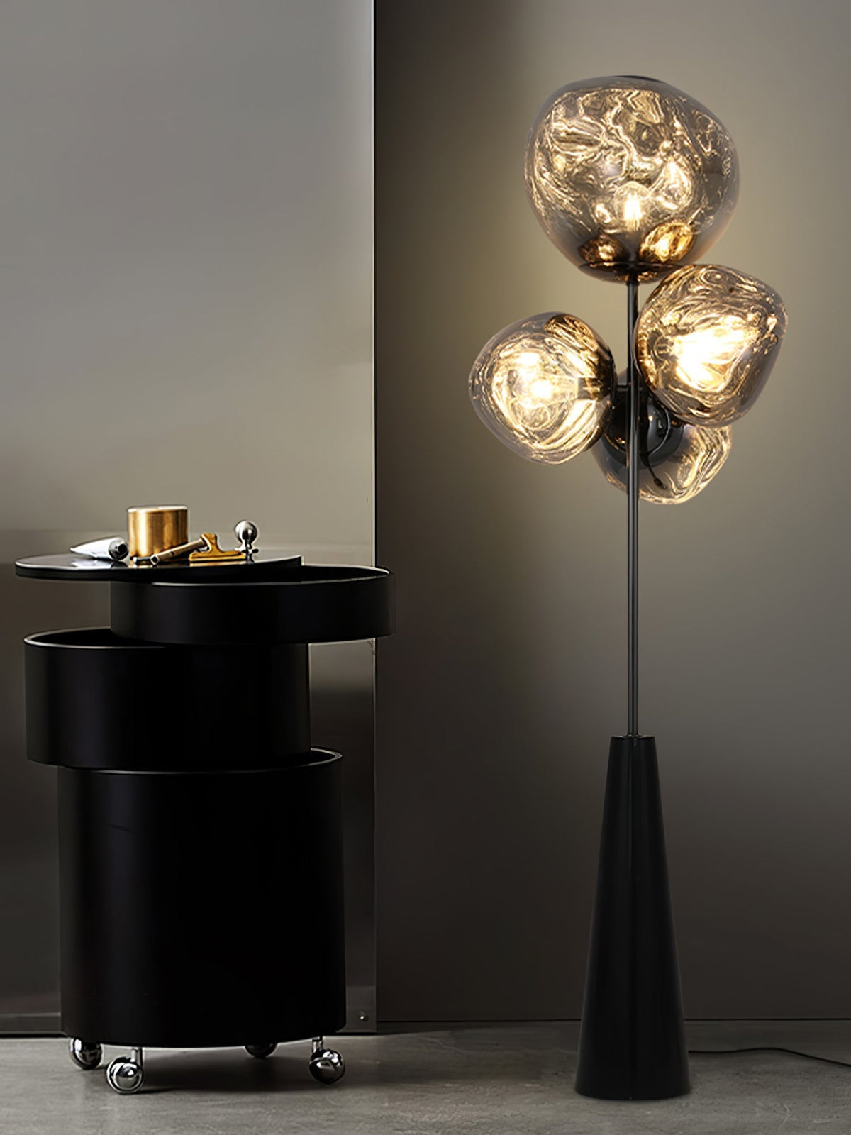 Viri Modern Marble Floor Lamp