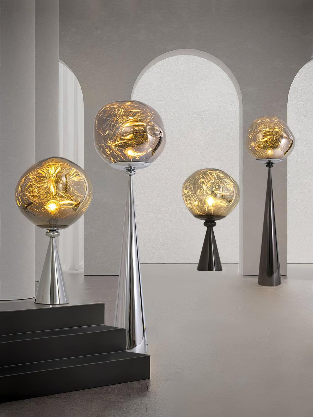 Unoril Artisan PVC Desk Lamp