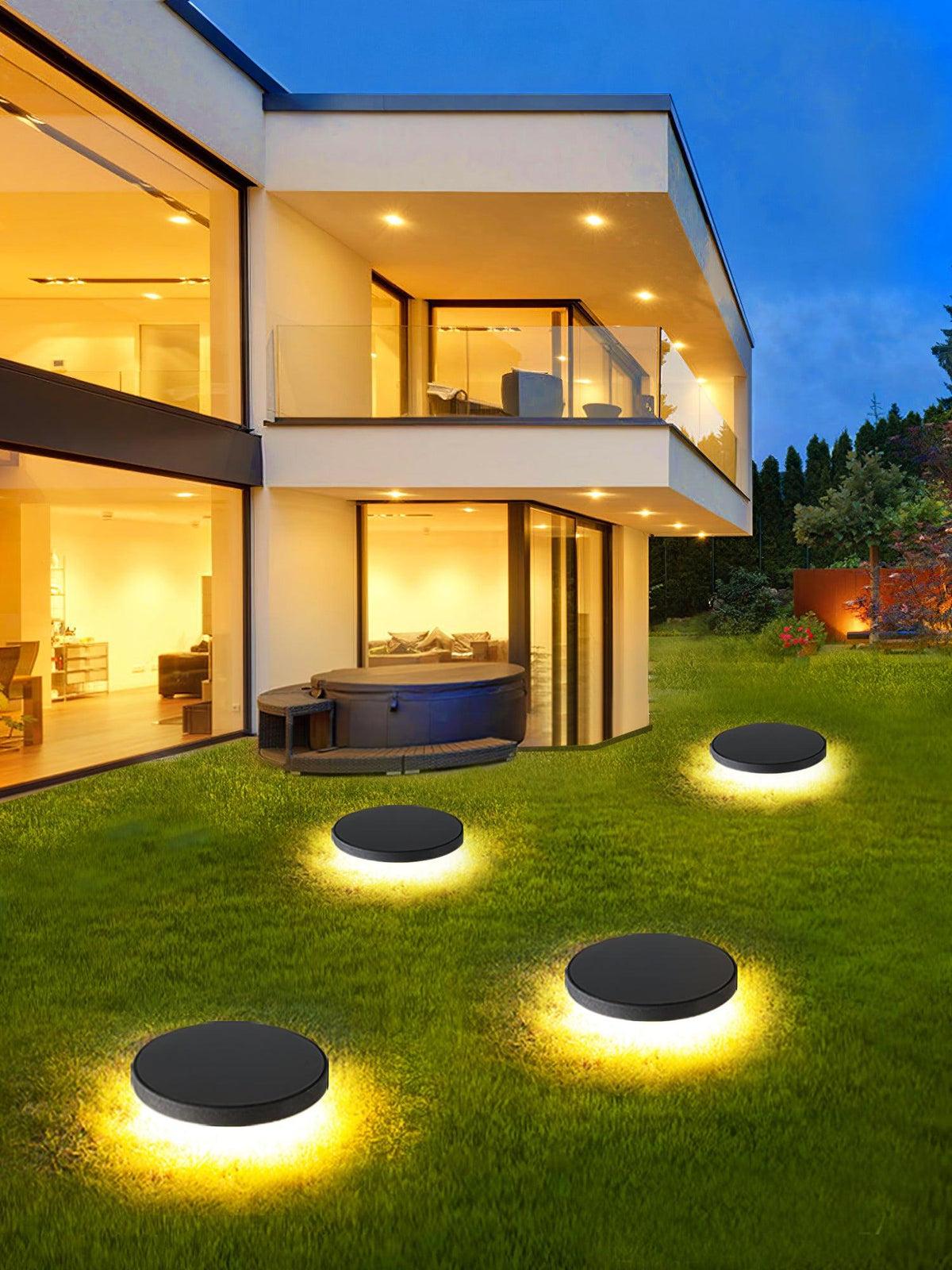 Rolten Aluminum Modern Outdoor Light