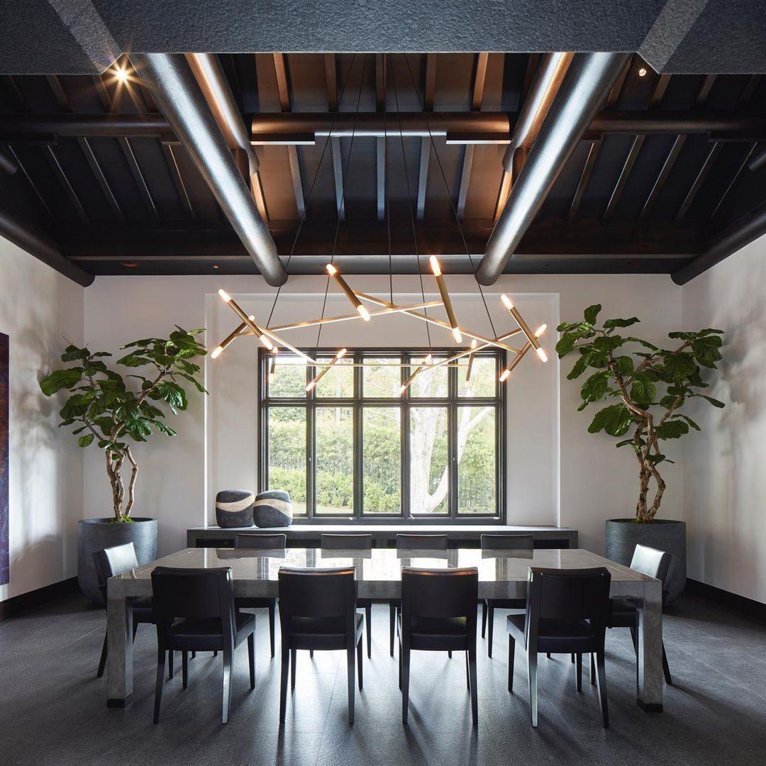 Soliriel Modern Brass Chandelier