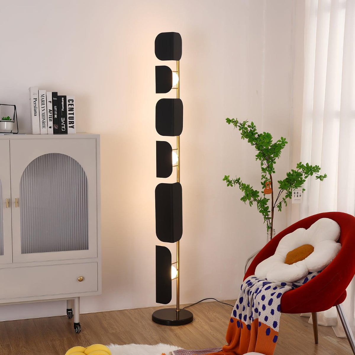 Catharil Modern Geometric Floor Lamp