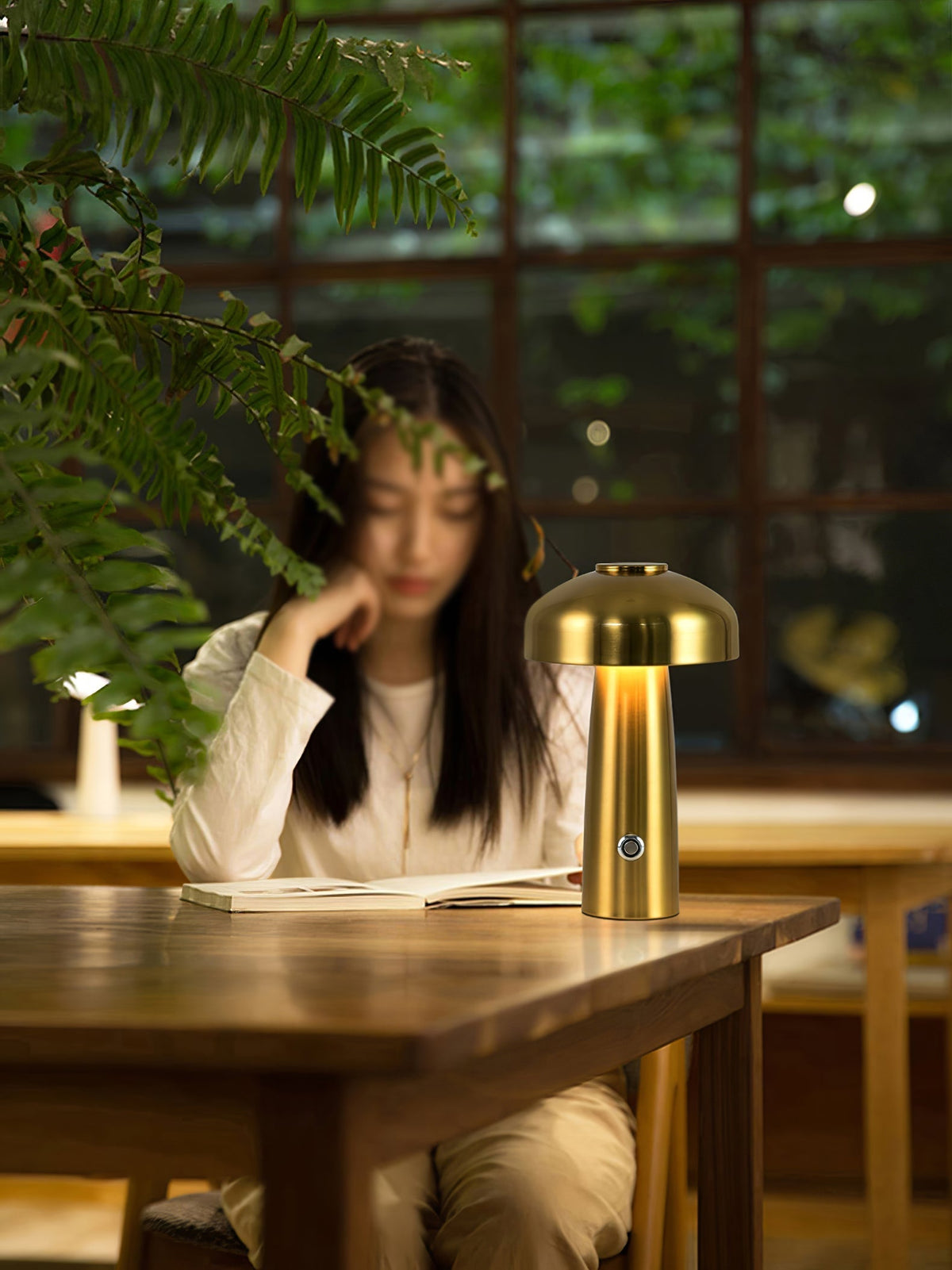 Poppist Table Lamp