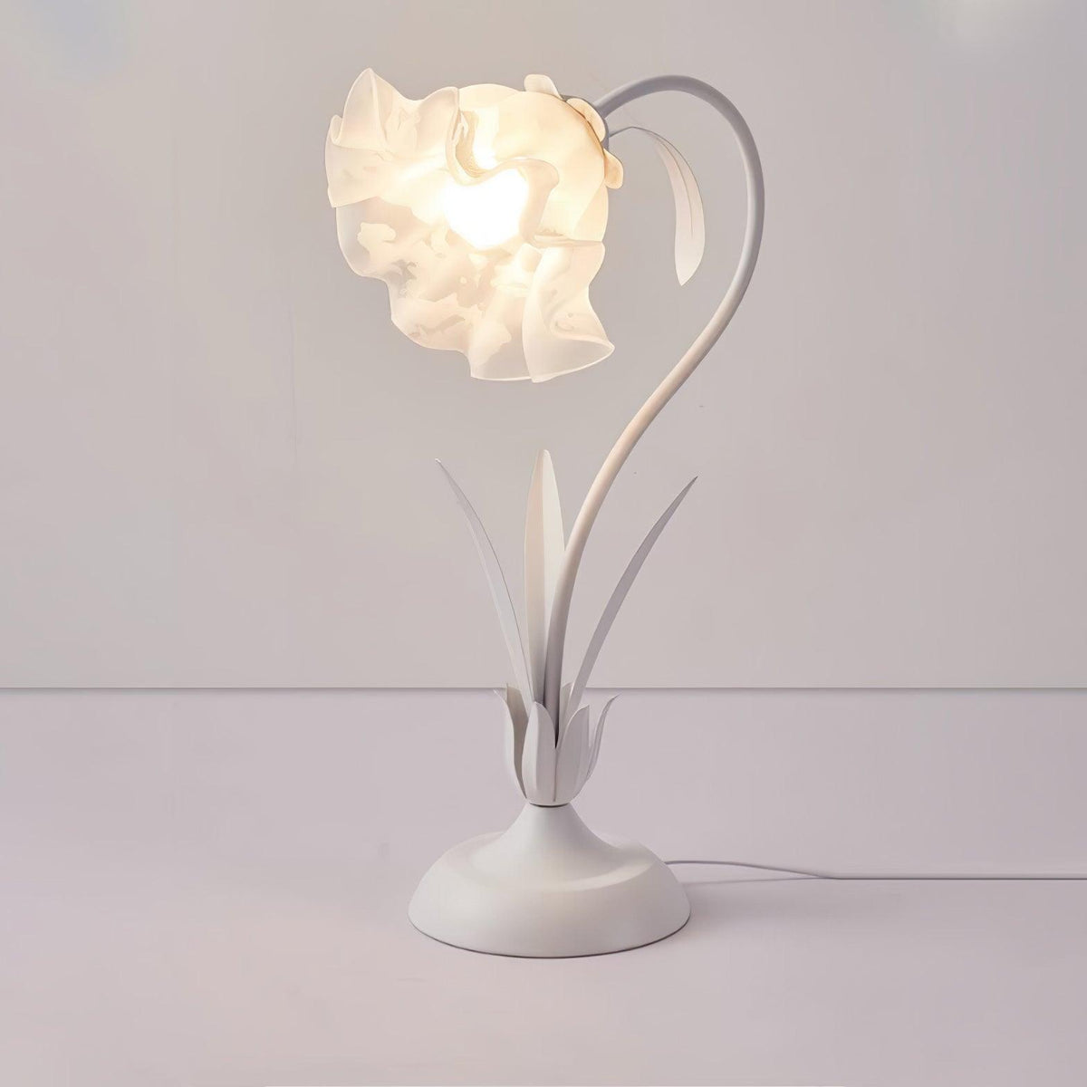 Zorien Acrylic Floral Table Lamp