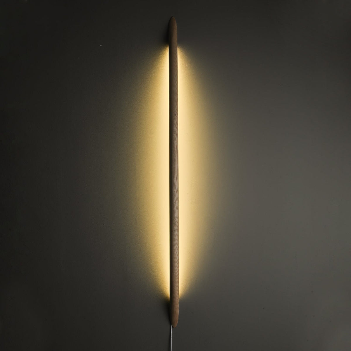 Evvinos Modern Minimalist Linear Wood Wall Light
