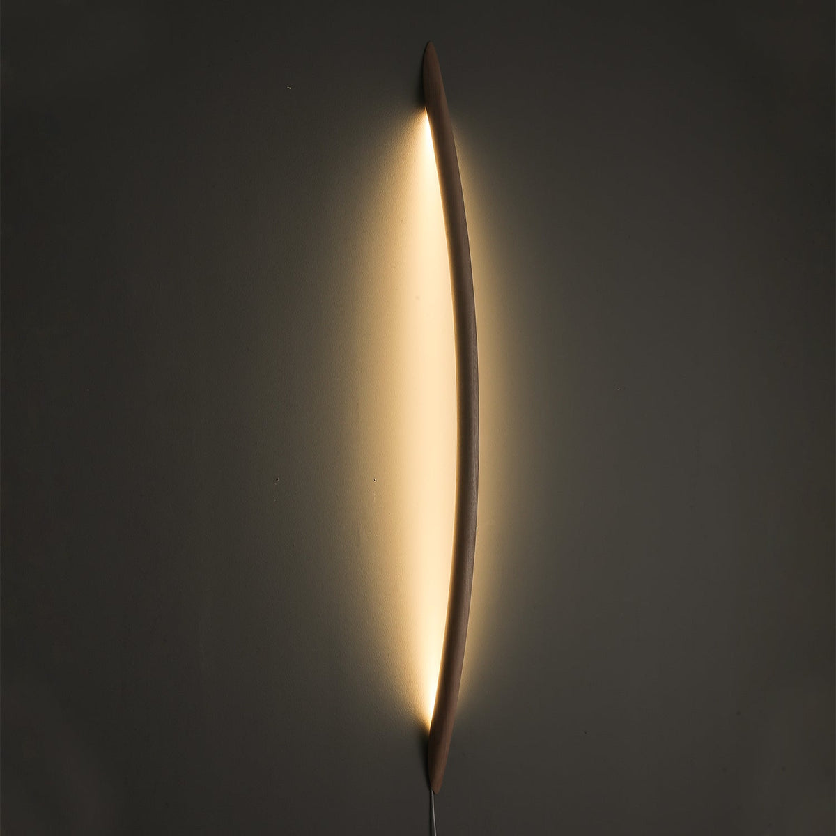 Evvinos Modern Minimalist Linear Wood Wall Light