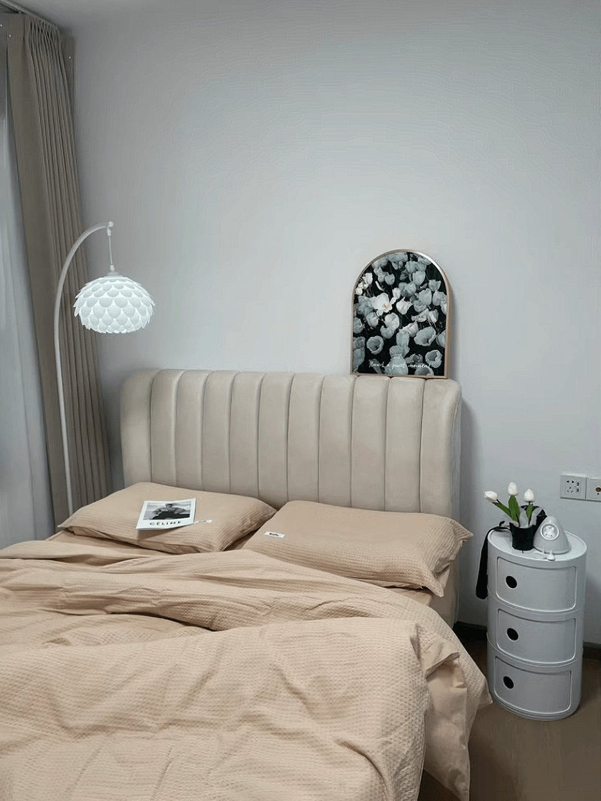 Reneena Modern Floor Lamp