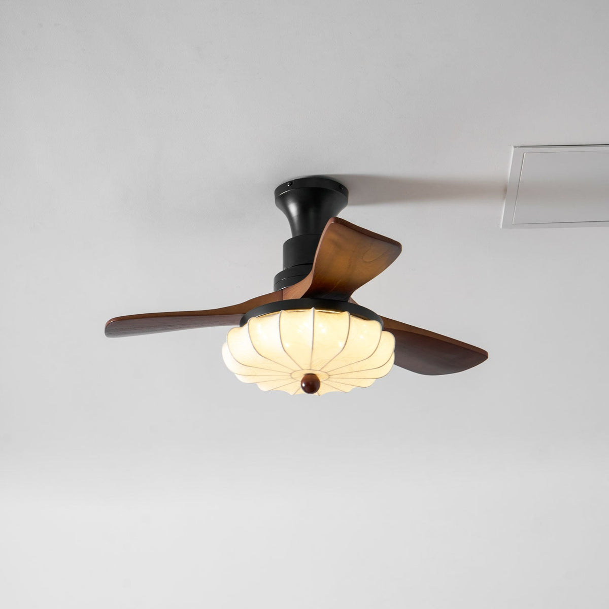 Paby Lotus Bloom Ceiling Fan Light