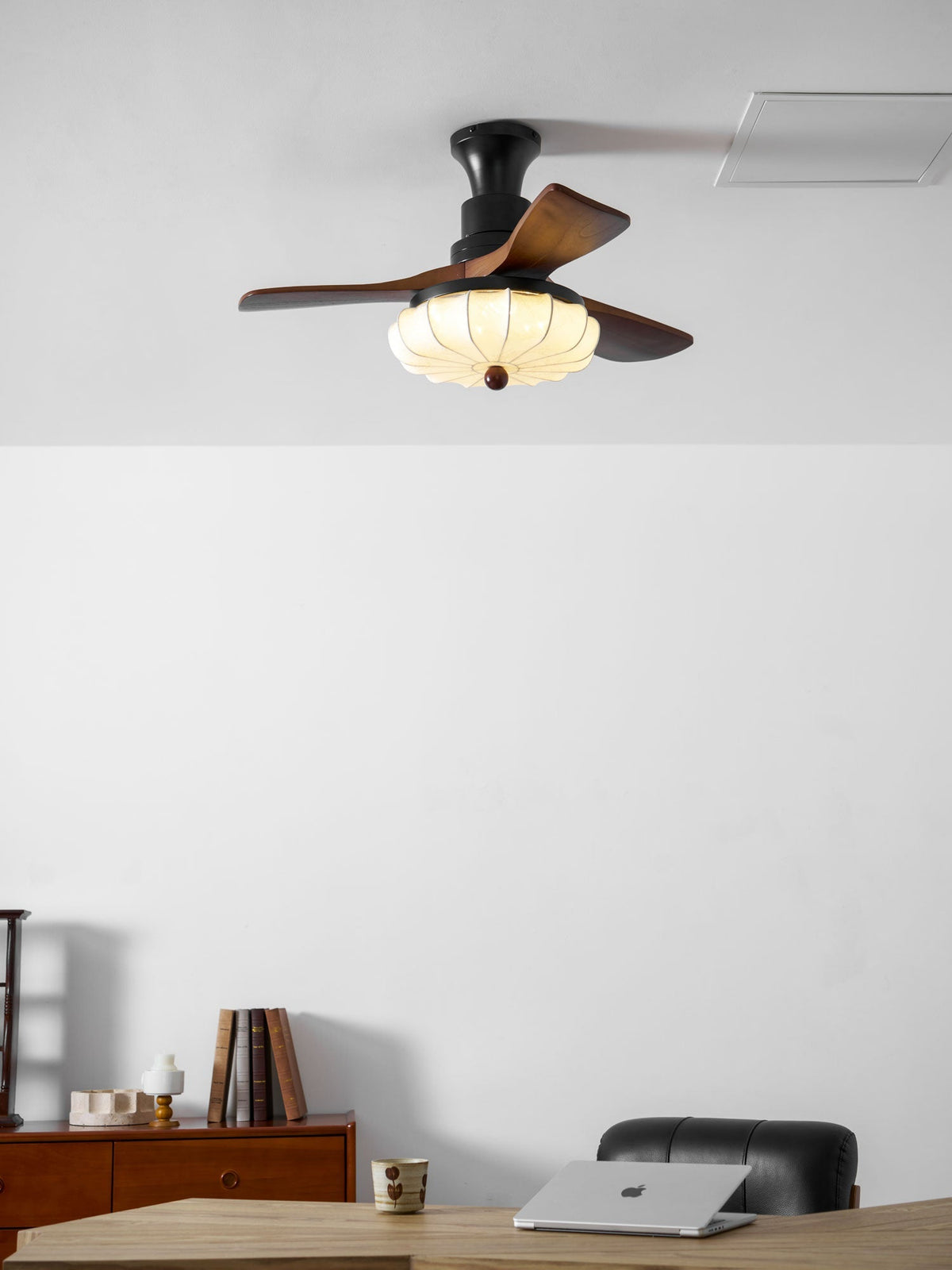 Paby Lotus Bloom Ceiling Fan Light