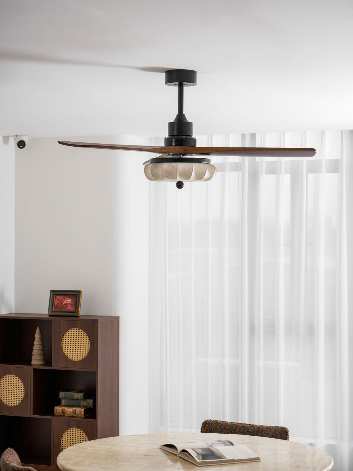 Paby Lotus Bloom Ceiling Fan Light