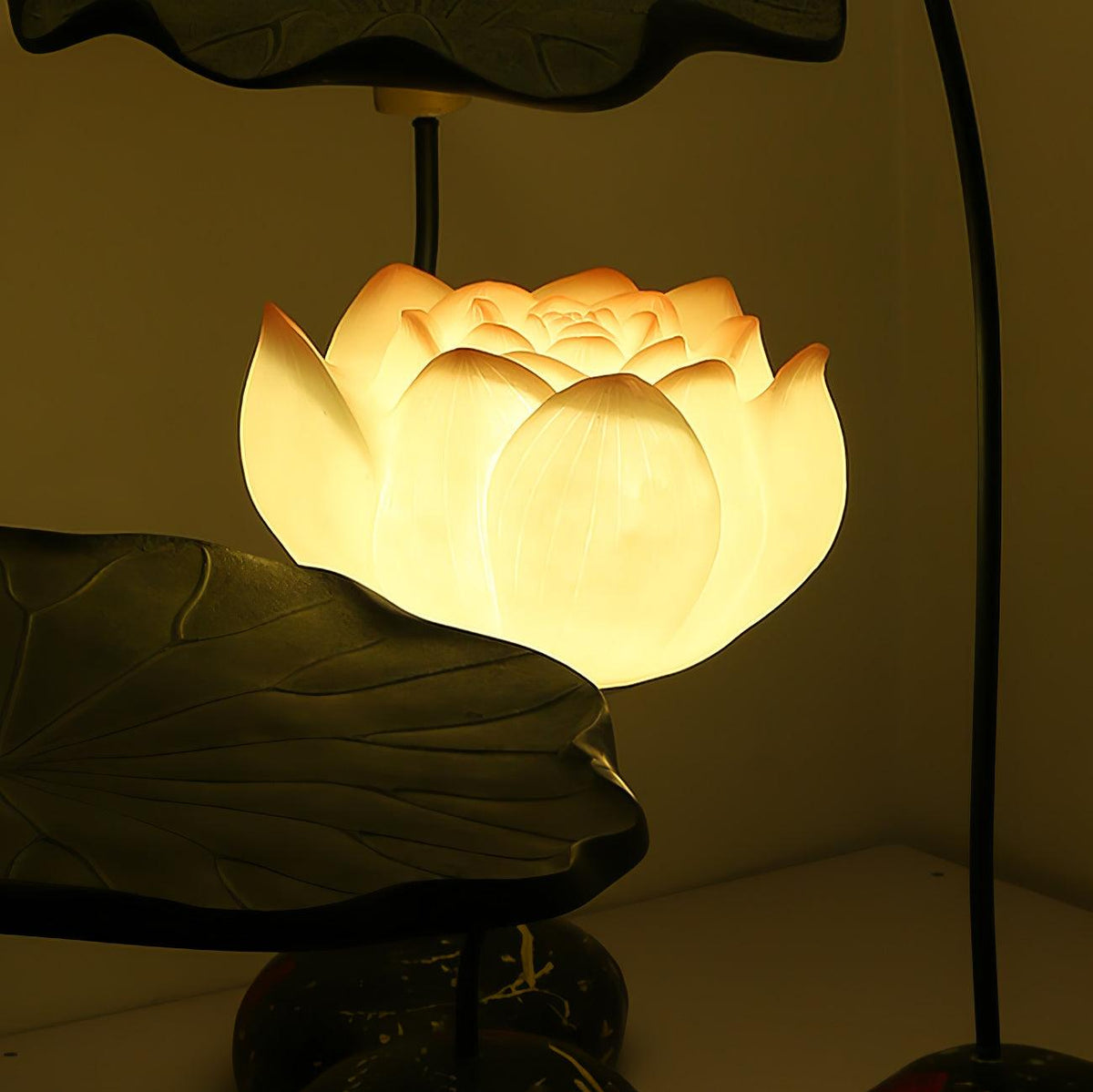 Arixen Elegant Lotus Floor Lamp