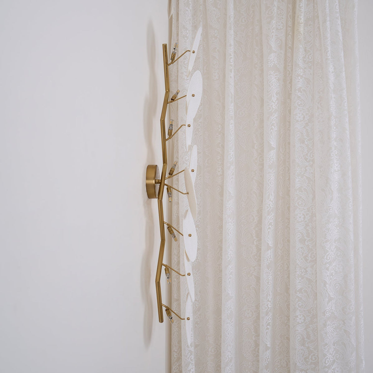 Verena Lotus Petal Wall Lamp