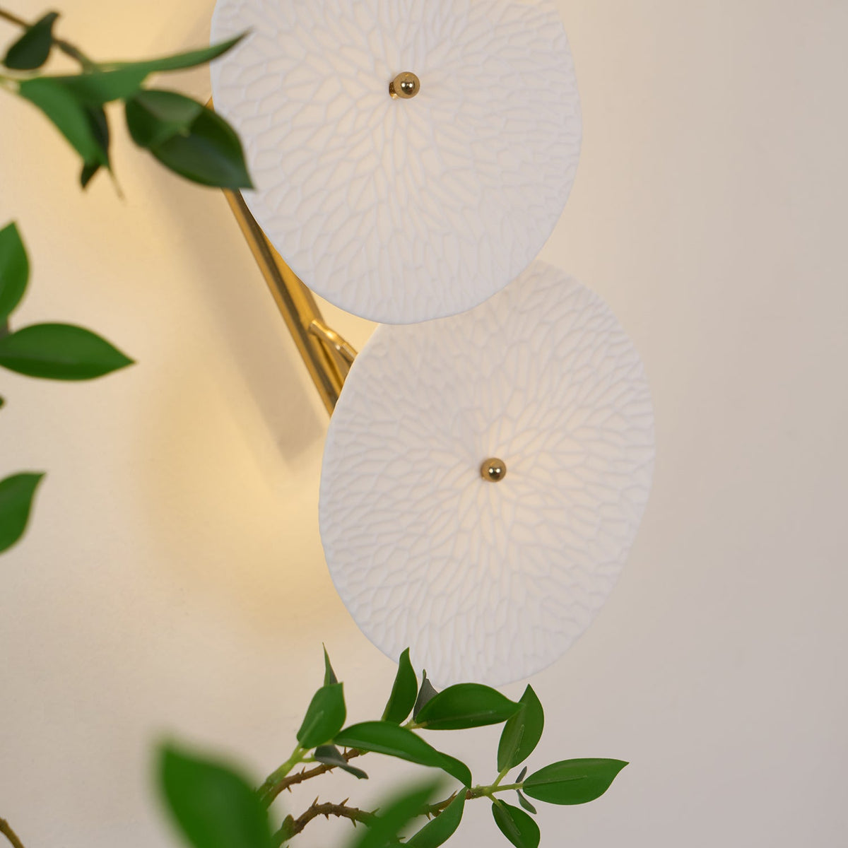 Lotus Petal Plug-in Wall Lamp