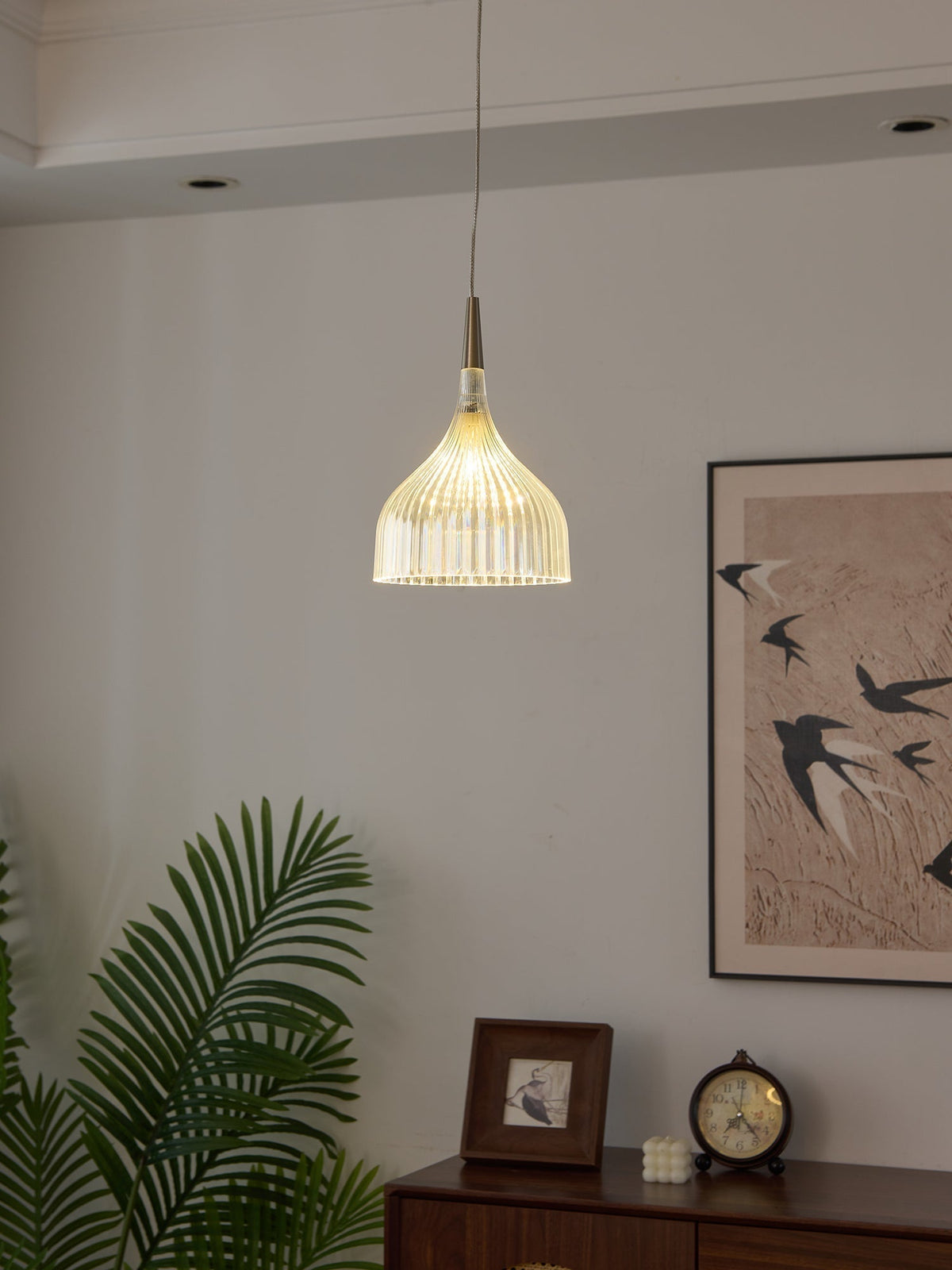 Durven Elegant Pendant Lamp