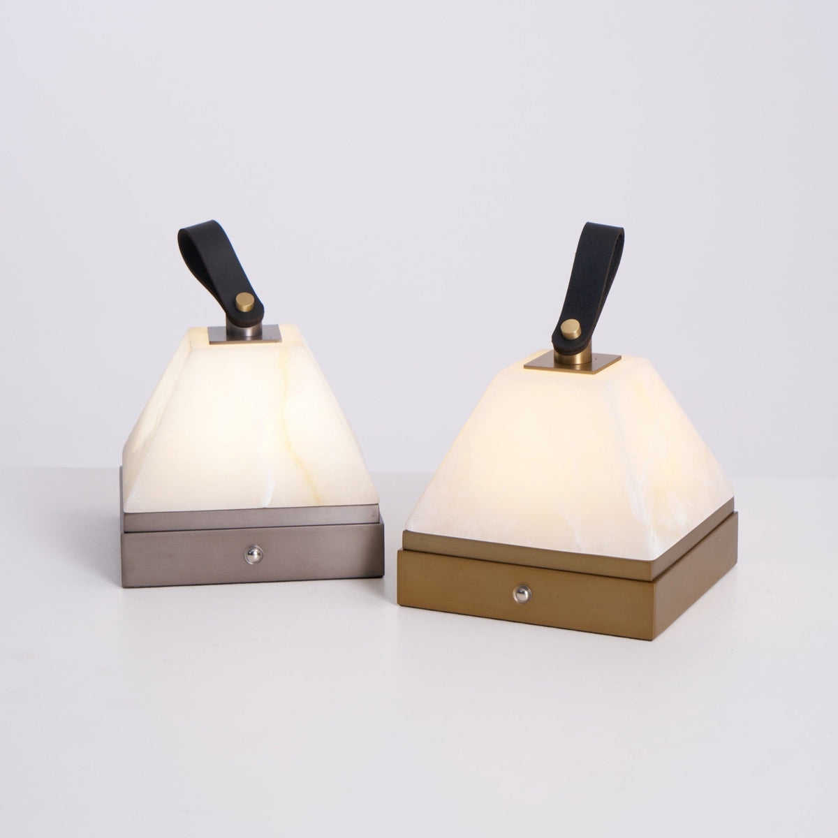 Pyramidale Alabaster Table Lamp with Leather Handle