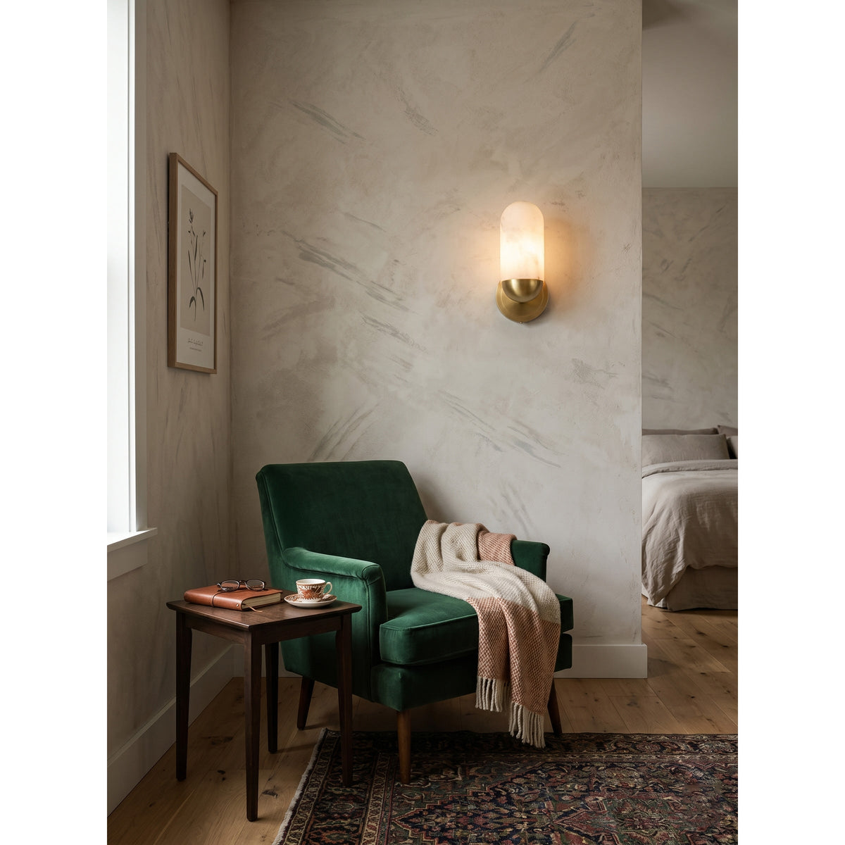Lumeers Alabaster Wall Lamp