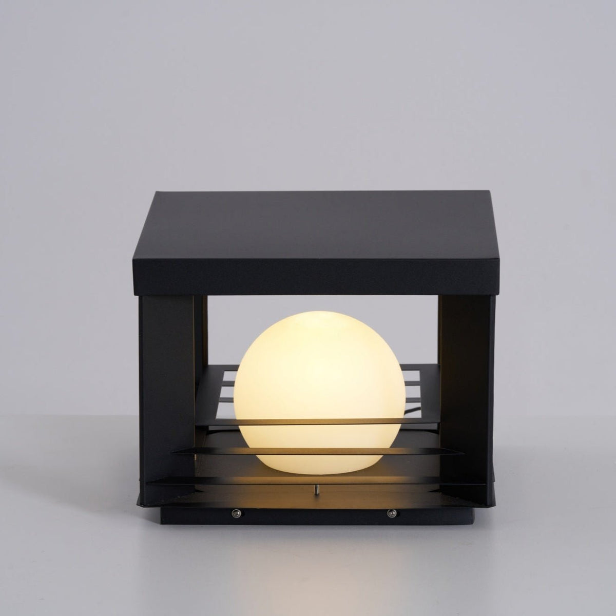 Norarine Crate Outdoor Lamp