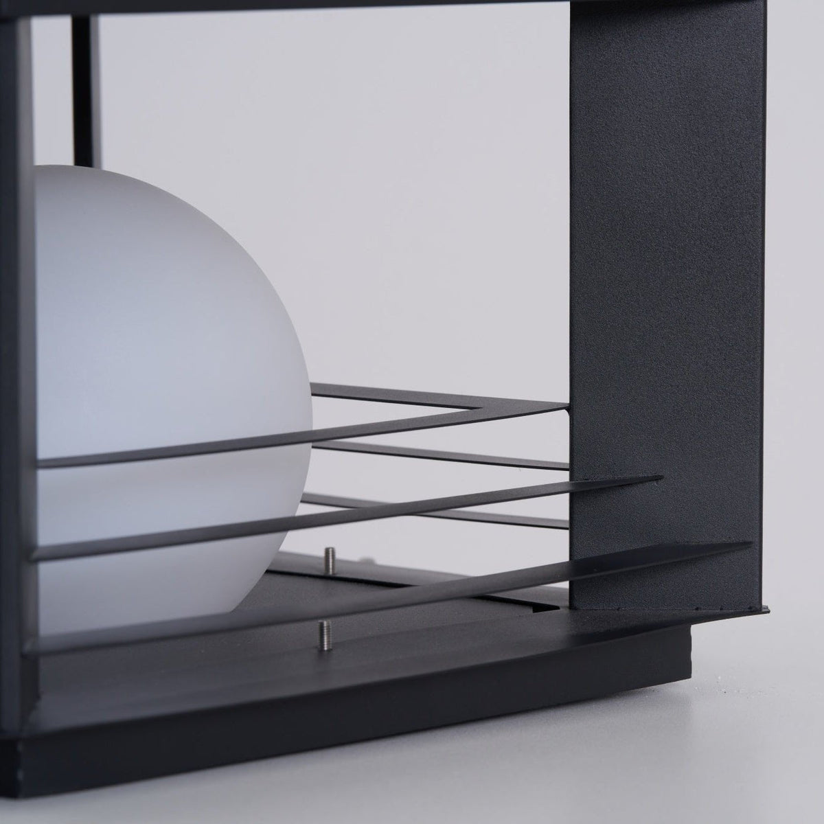 Norarine Crate Outdoor Lamp