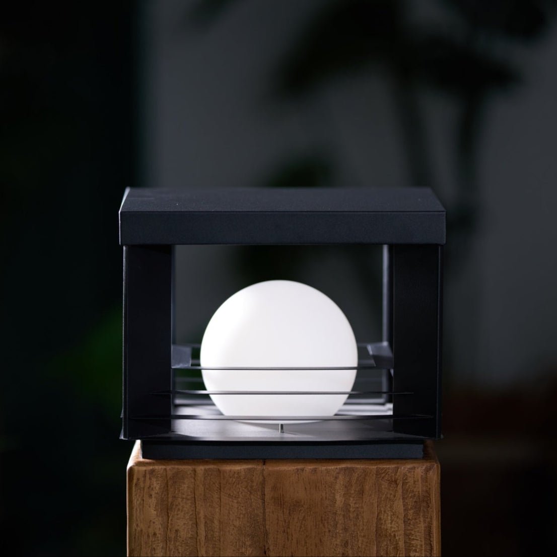 Norarine Crate Outdoor Lamp