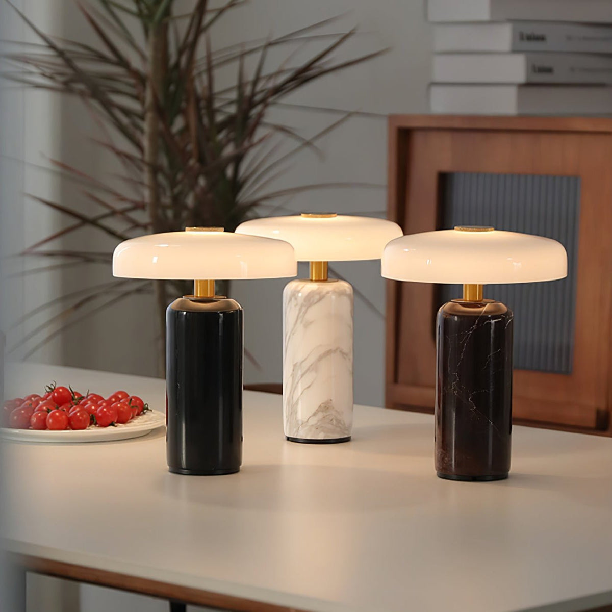 Goeva Marble Table Lamp