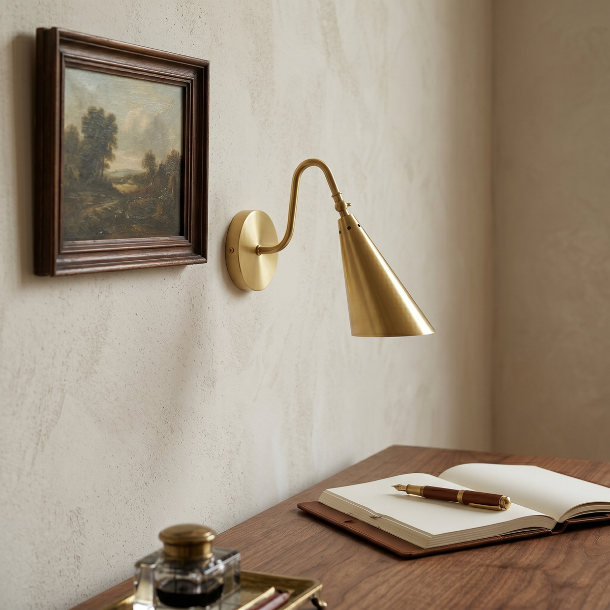 Caliaya Wall Lamp