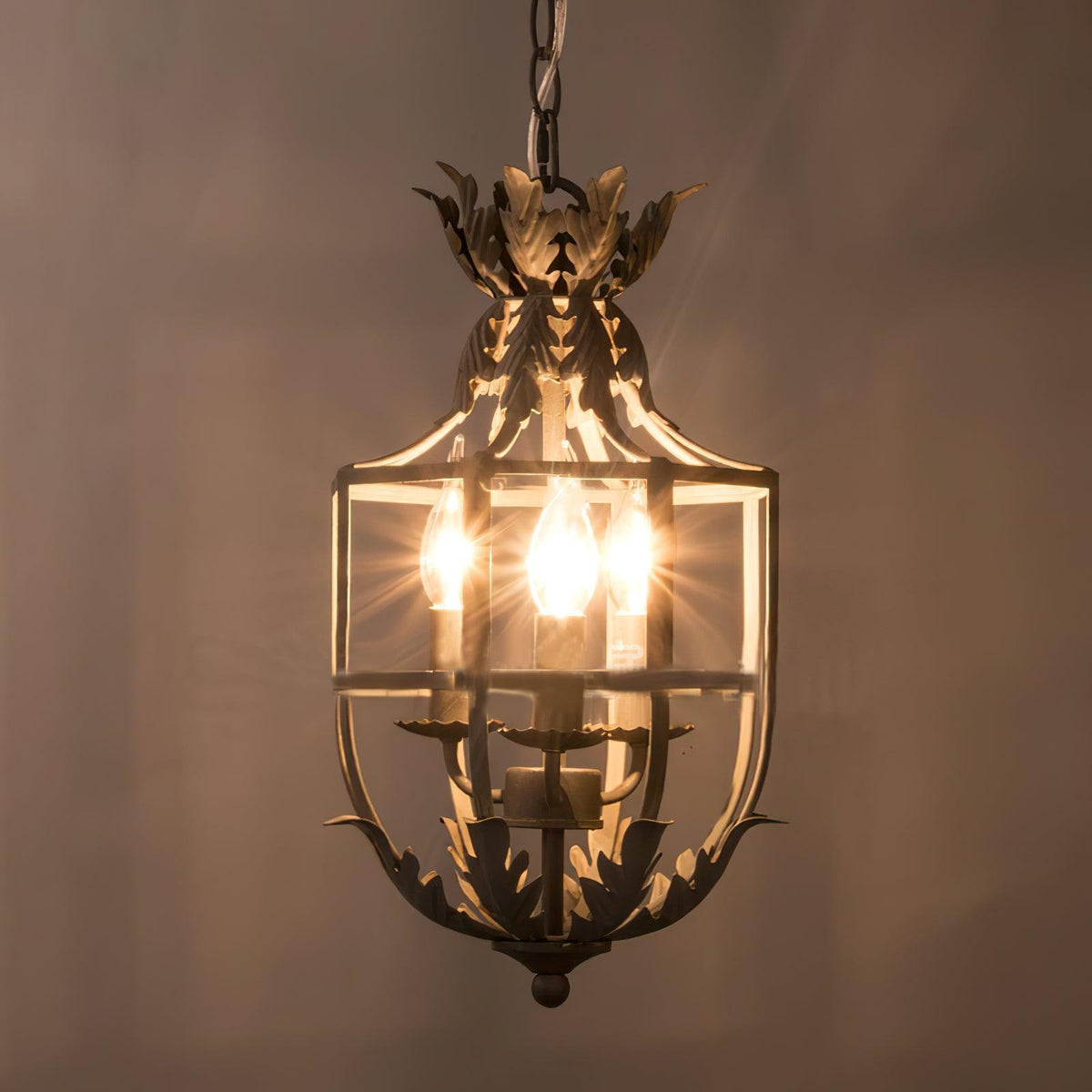 Soraaine Chandelier Retro Cage Grey Candle