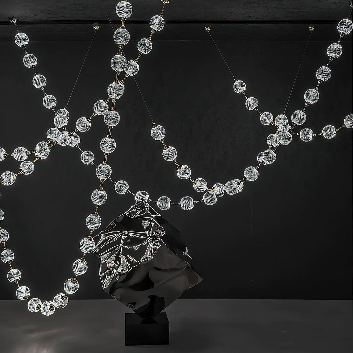 Esiena Strand Necklace Chandelier
