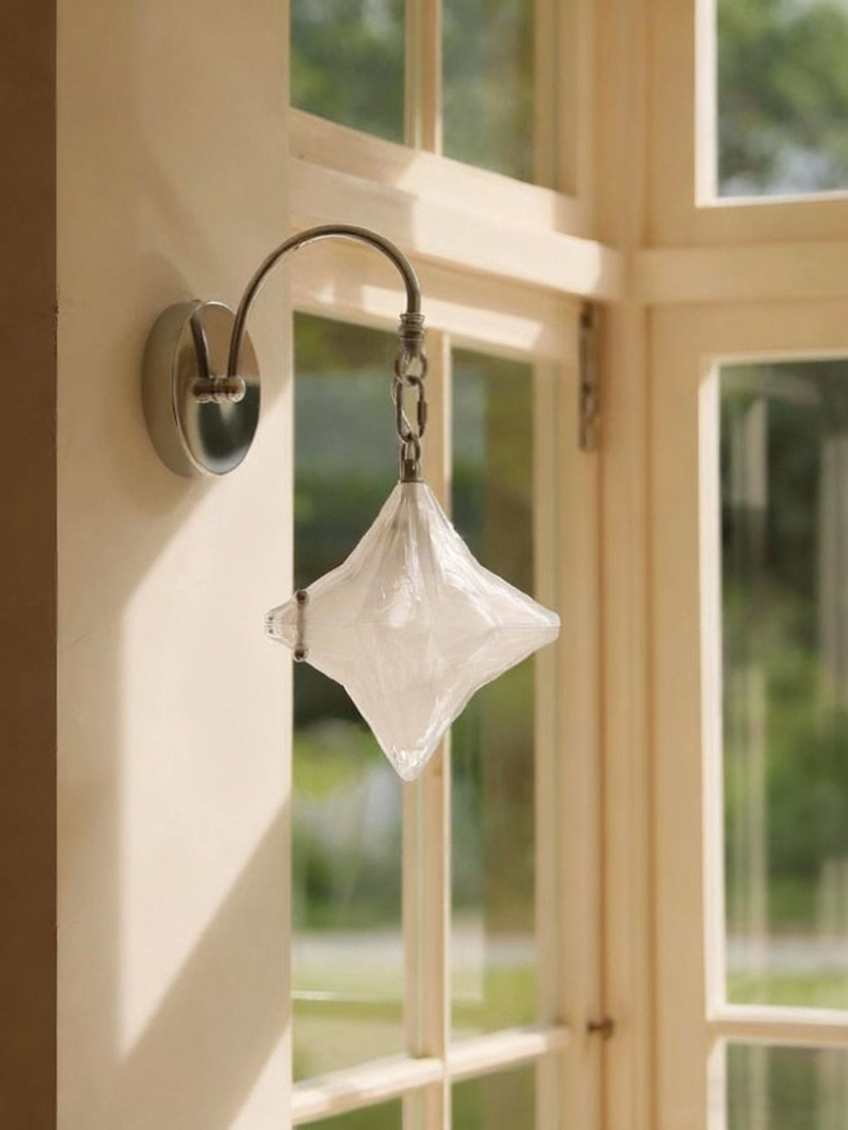 Dwen Star Wall Lamp