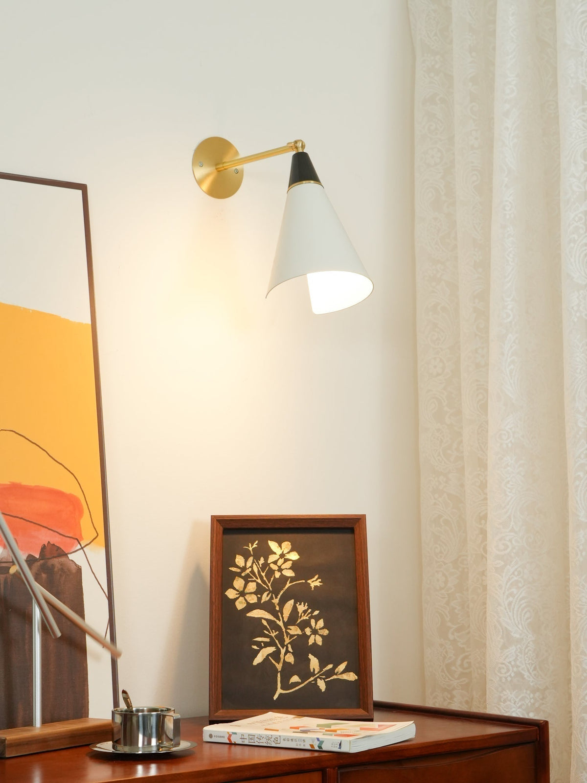 Orieiella Modern Minimalist Brass Wall Lamp