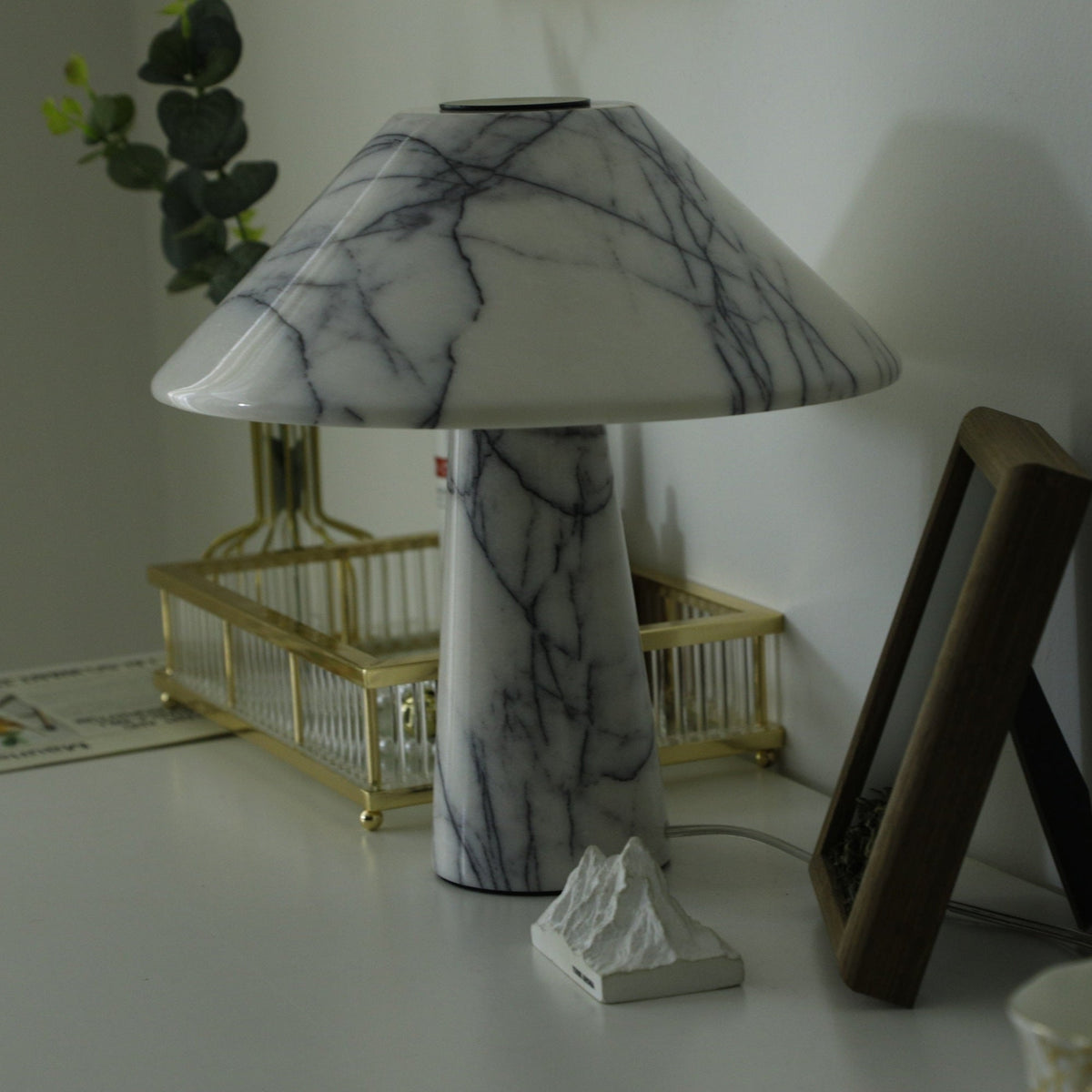 Dashiell Marble Modern Table Lamp