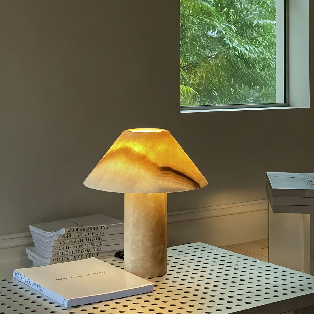 Velalelia Vintage Jade Table Lamp