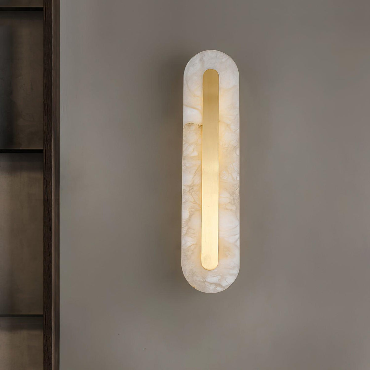 Selvia Minimalist Alabaster Wall Light