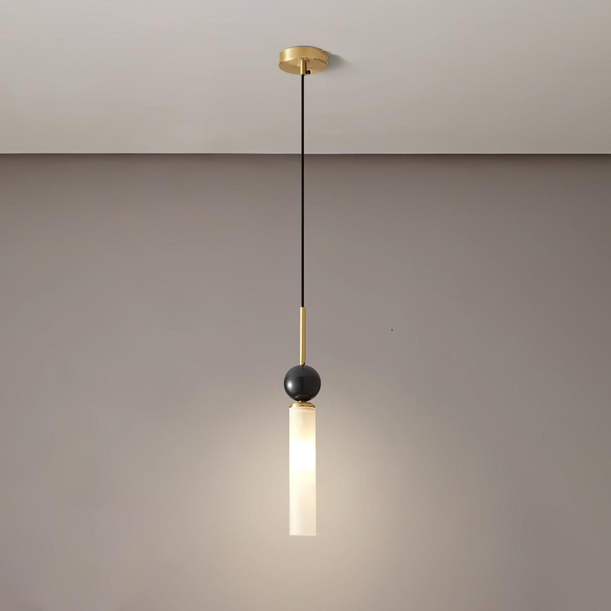 Petueria Minimalist Marble Pendant Light
