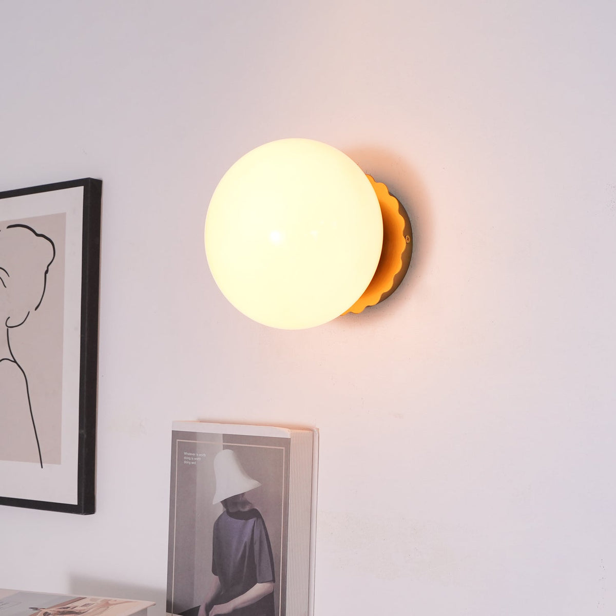 Stefan Modern Minimalist Glass Sconces Wall lamp