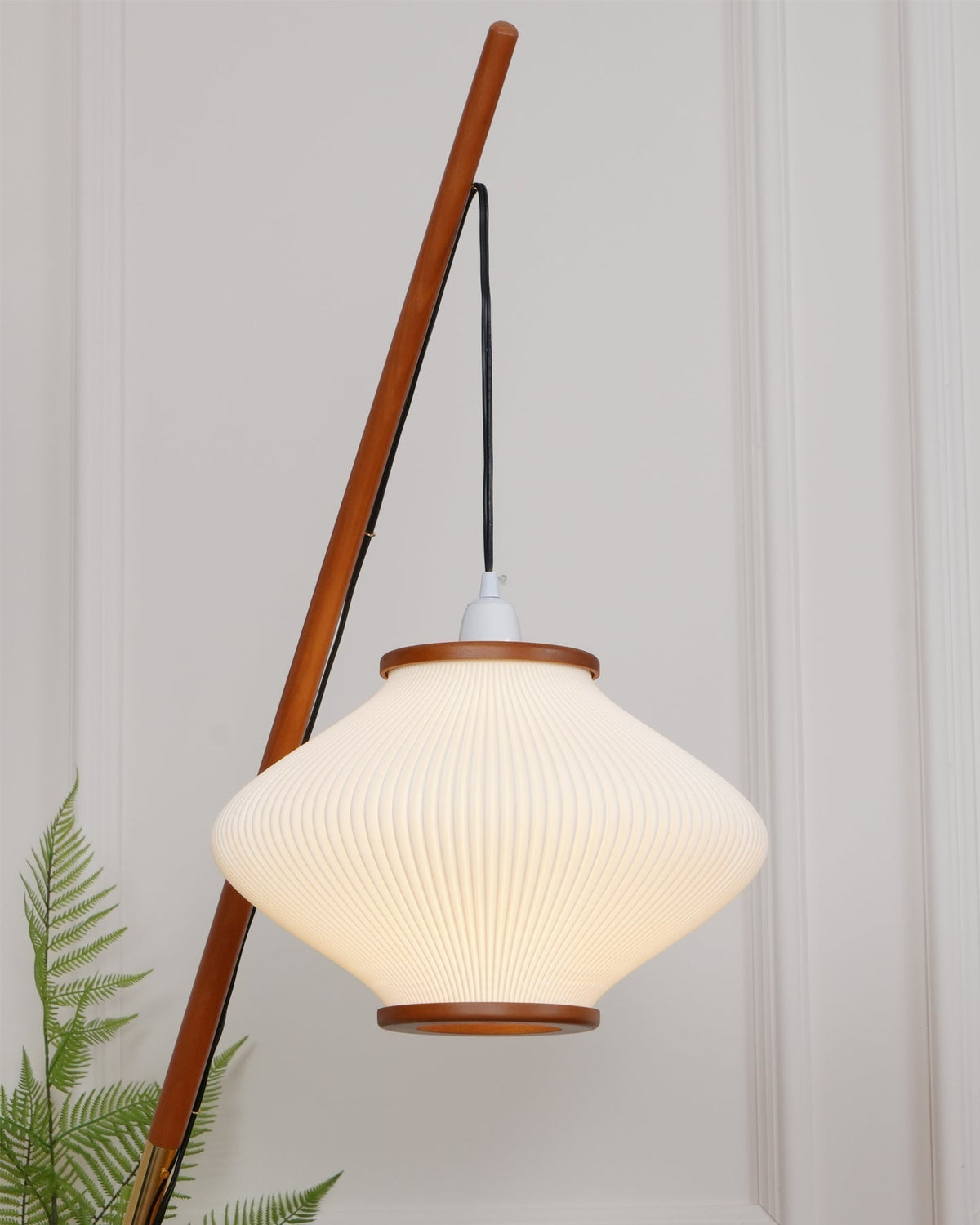 Ervenil Mid Century Wood & Glass Floor Lamp