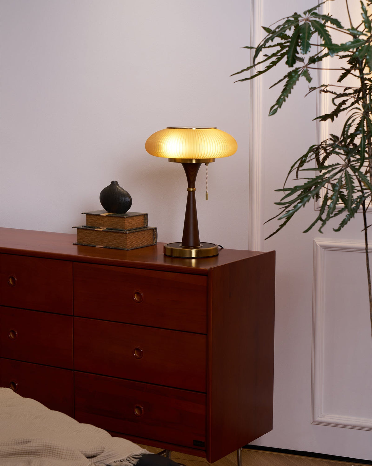 Emzo Matsutake Table Lamp