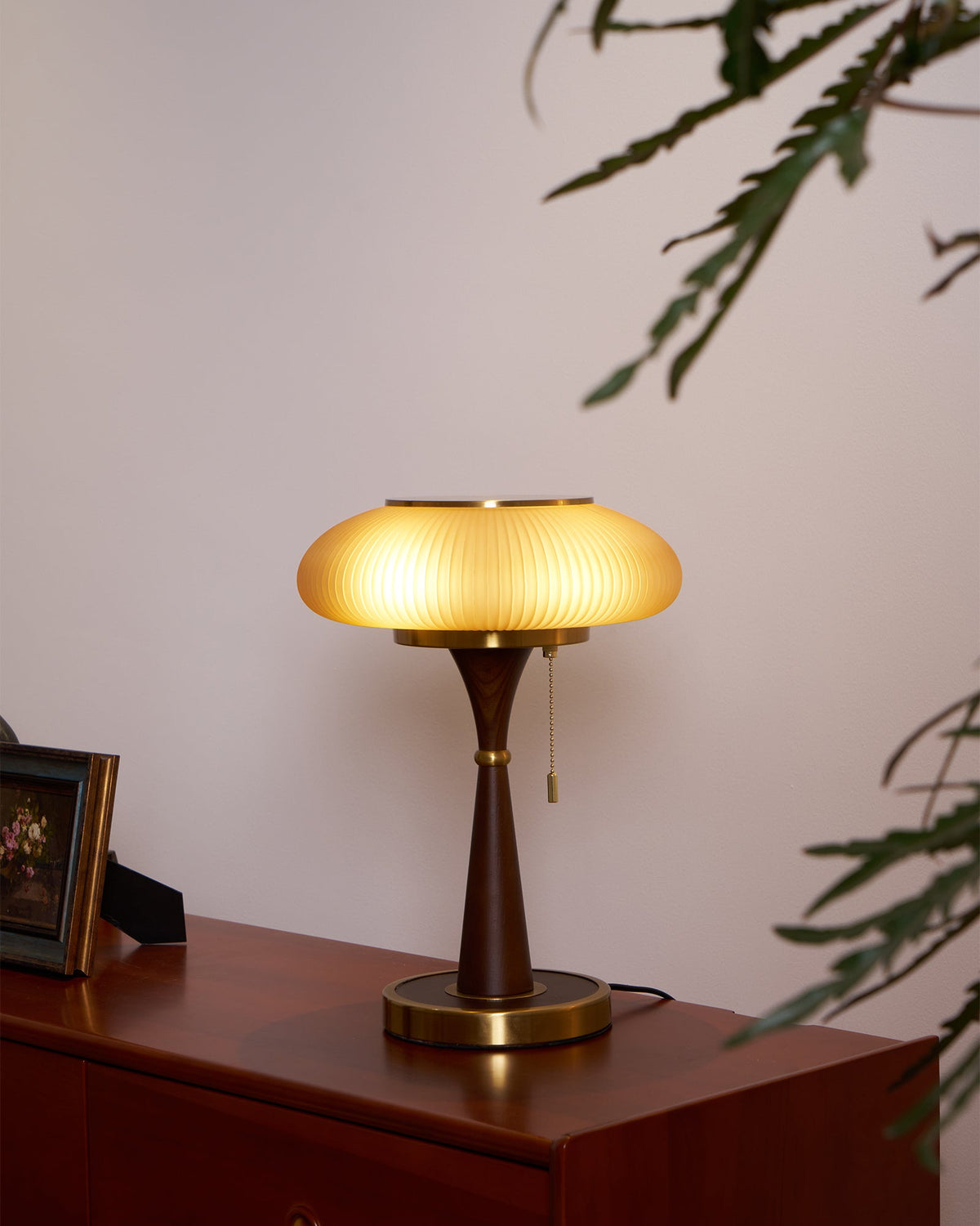 Emzo Matsutake Table Lamp