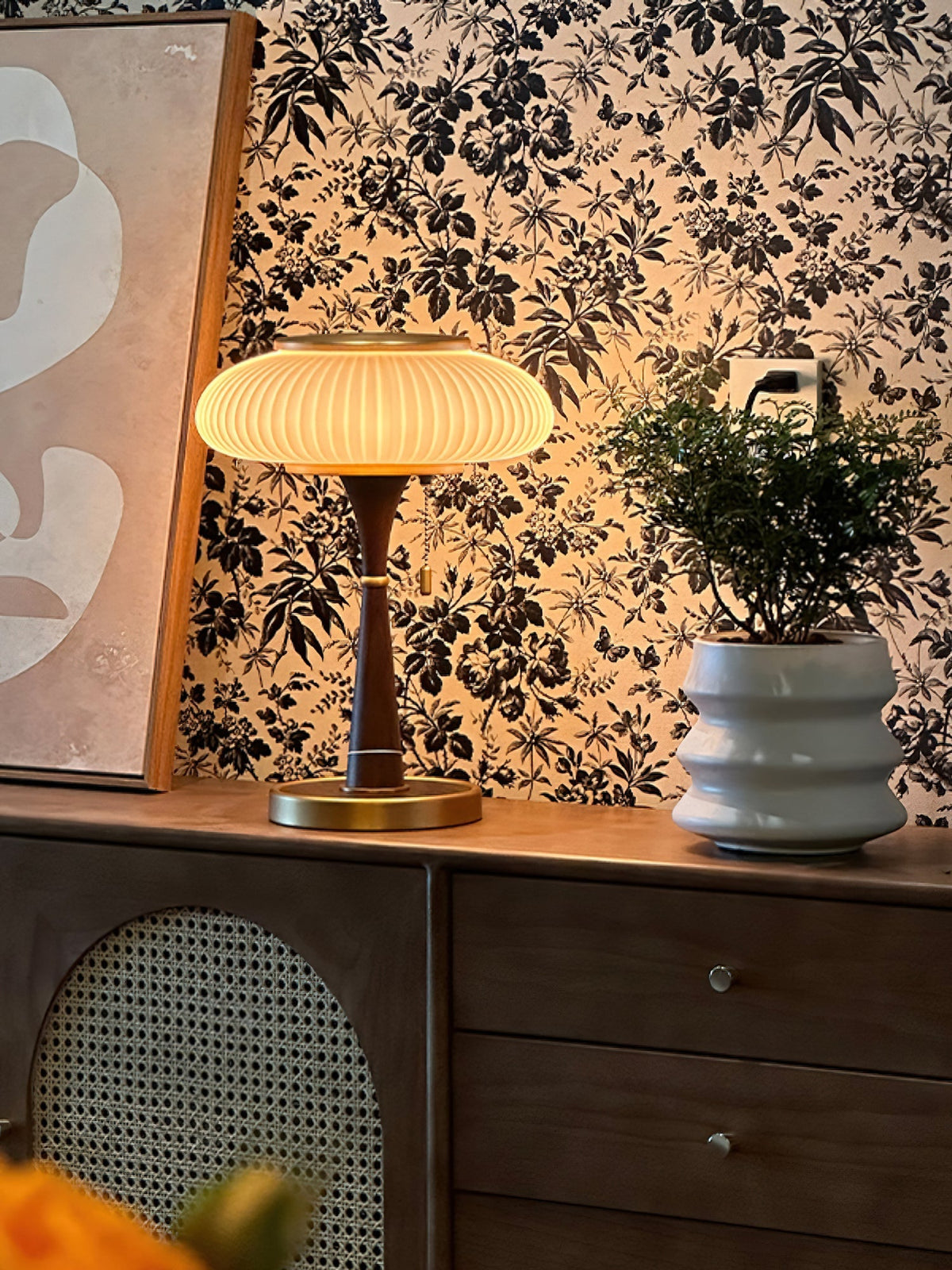 Emzo Matsutake Table Lamp