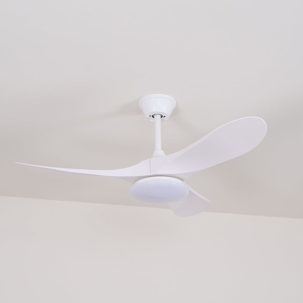 Velix Modern Wood Ceiling Fan Light