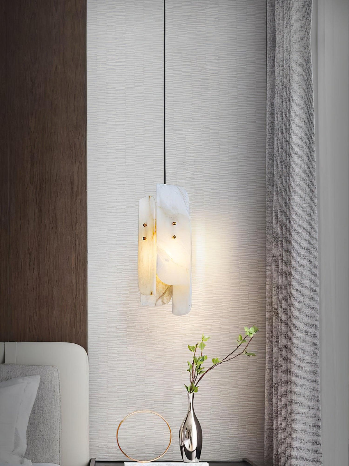 Ebdia Mini Alabaster Pendant Light