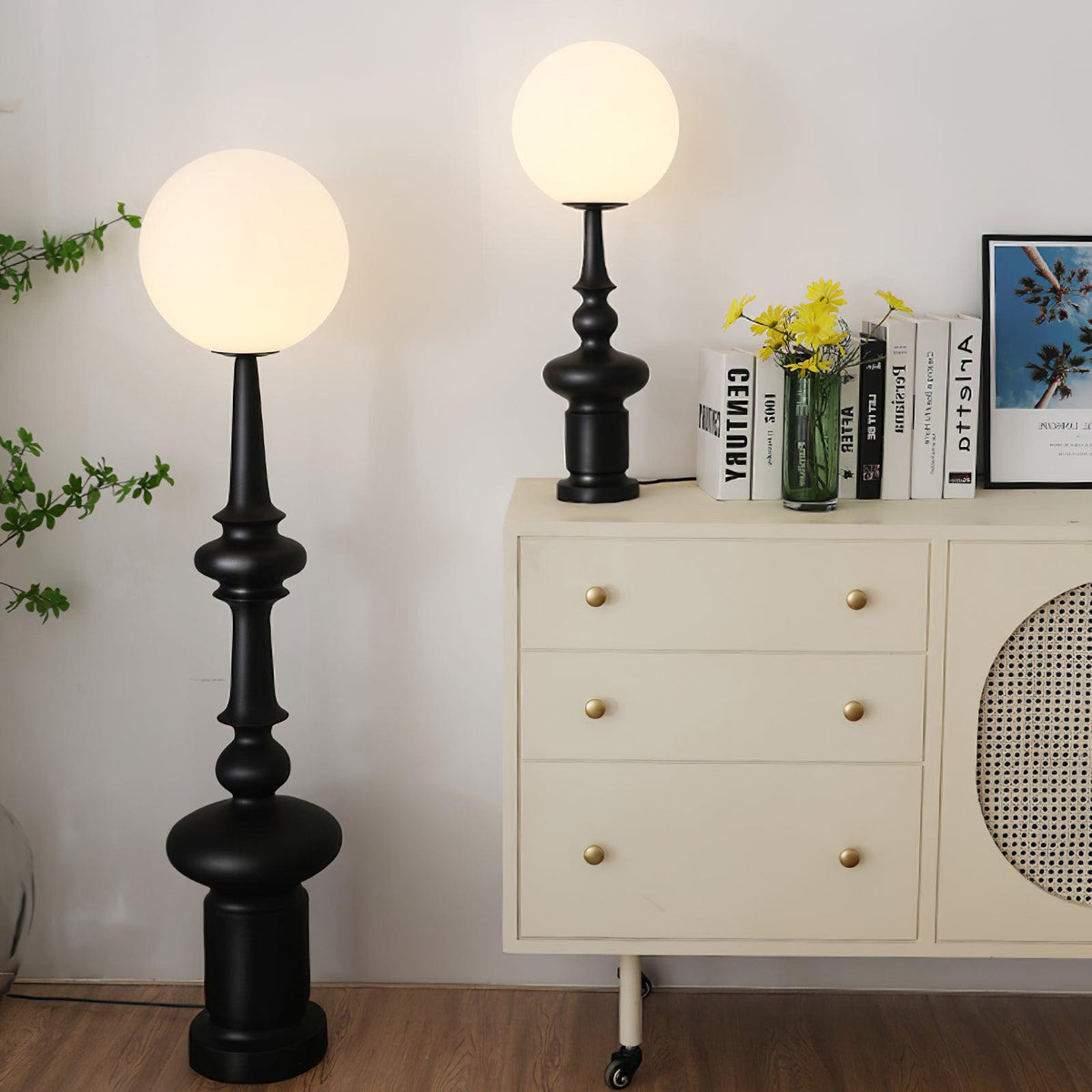 Soralise Roman Column Table Lamp