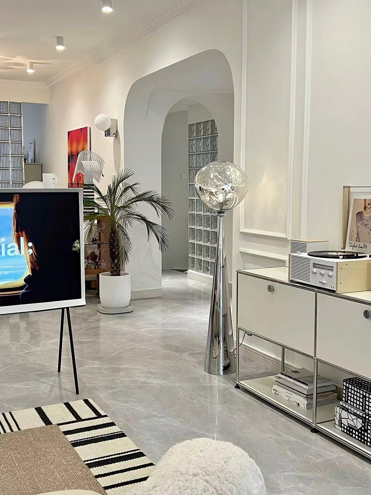 Ovexin Gray Contemporary Floor Lamp