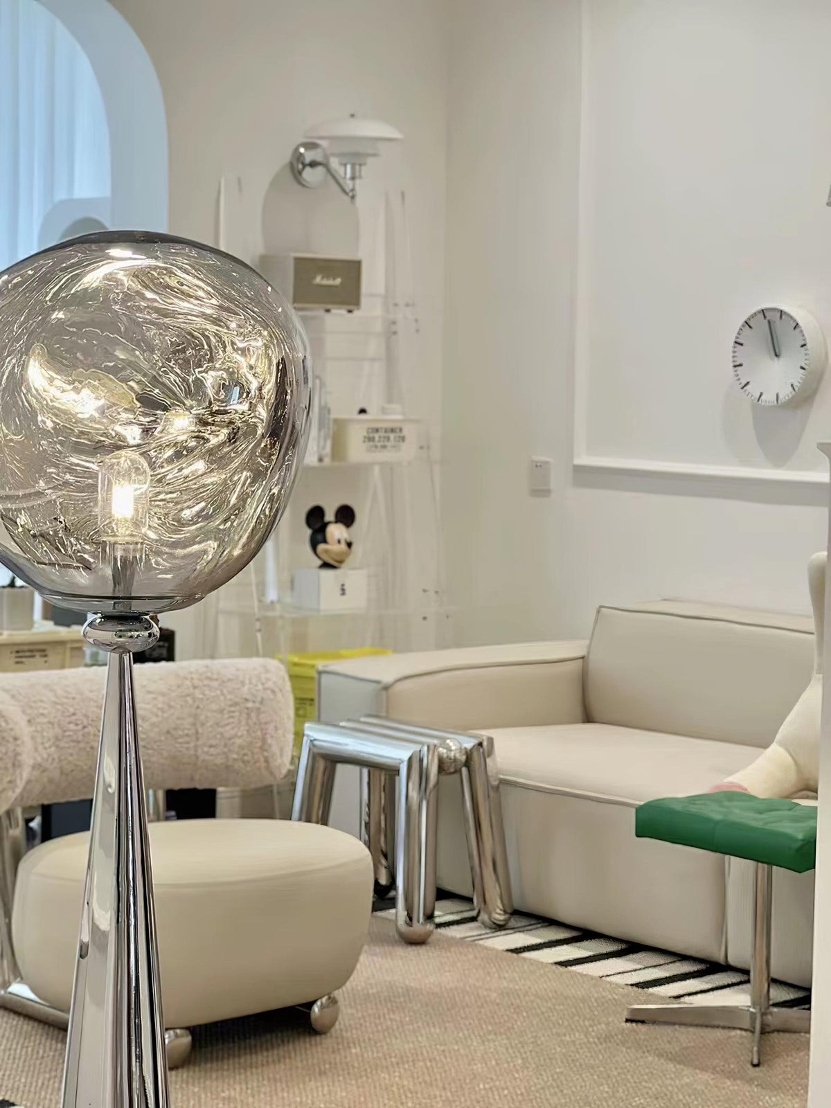 Ovexin Gray Contemporary Floor Lamp