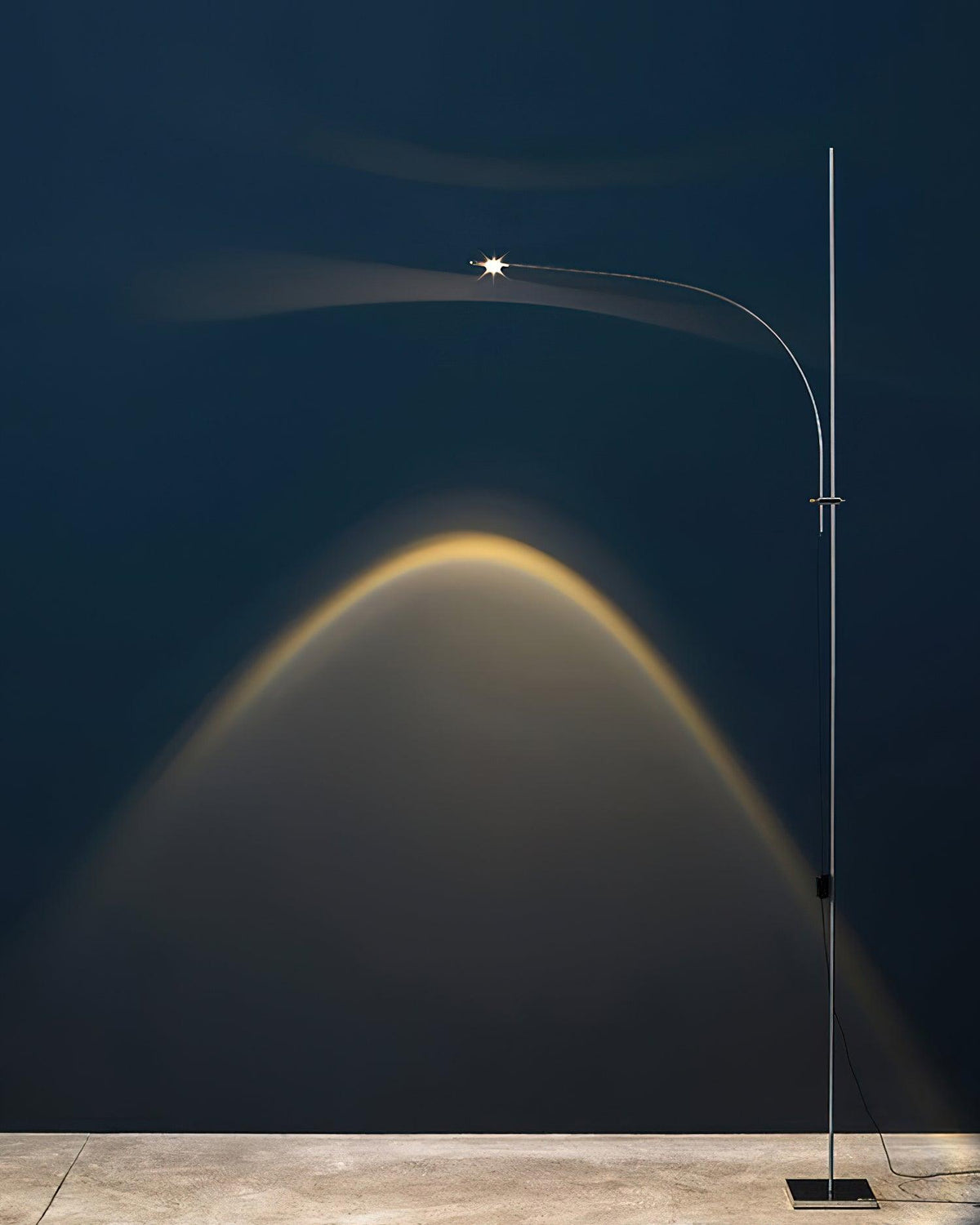 Zevenil Minimalist Floor Lamp
