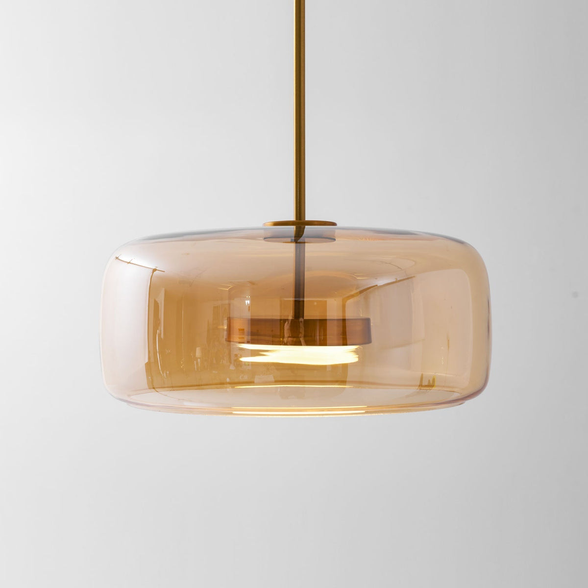 Daeli Sphere Glass Pendant Light