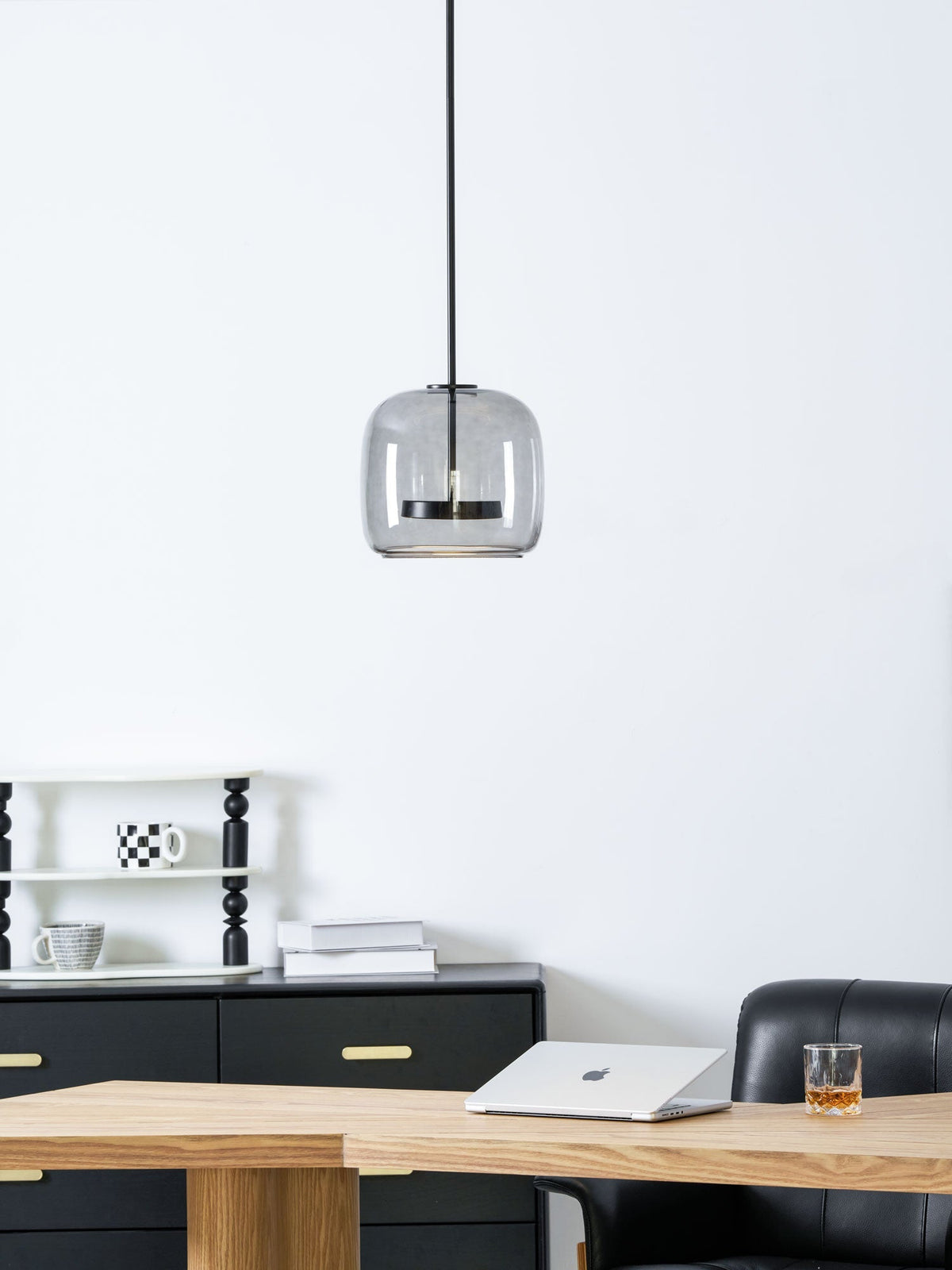 Daeli Sphere Glass Pendant Light