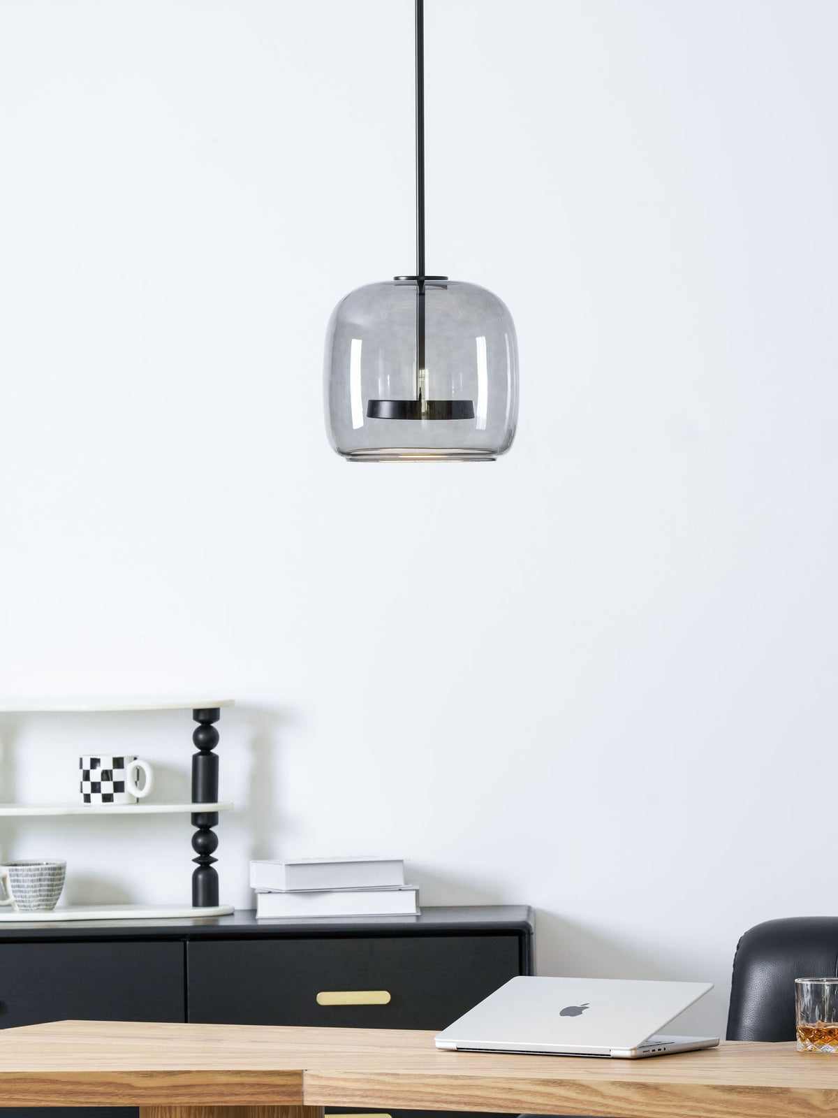 Daeli Sphere Glass Pendant Light