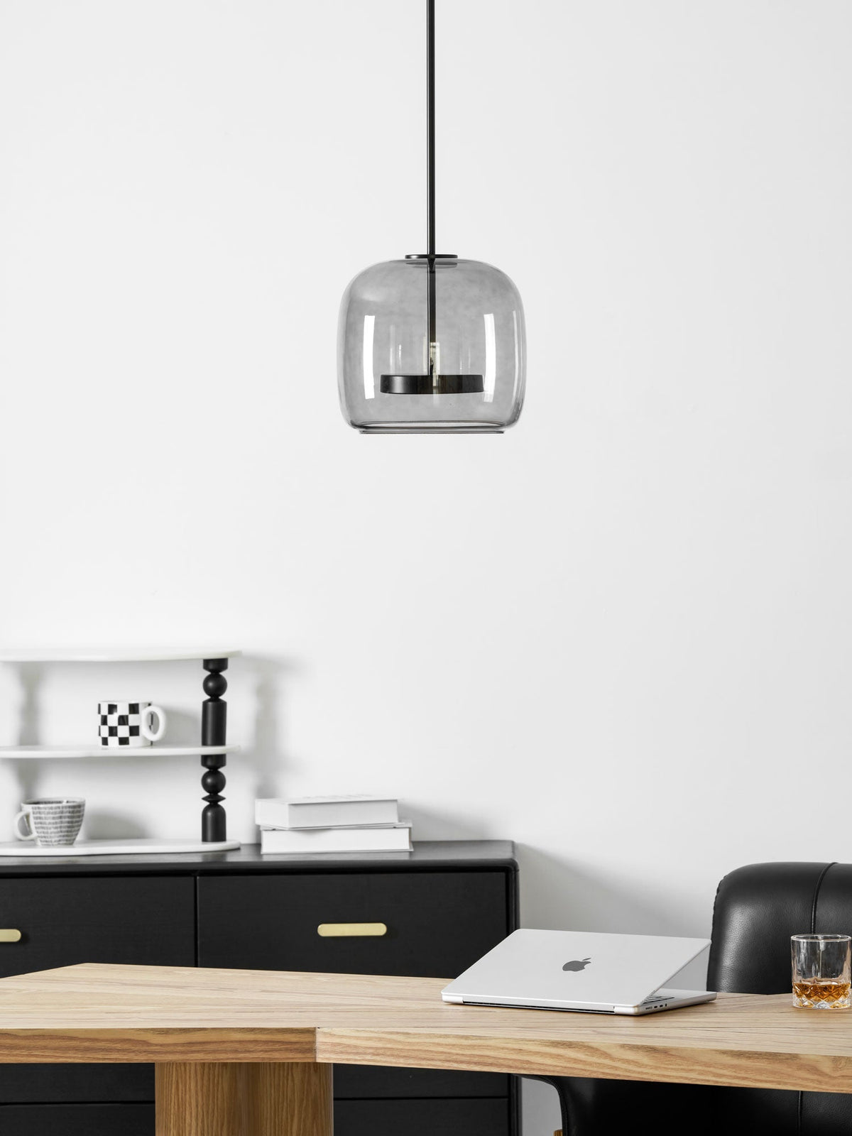 Daeli Sphere Glass Pendant Light