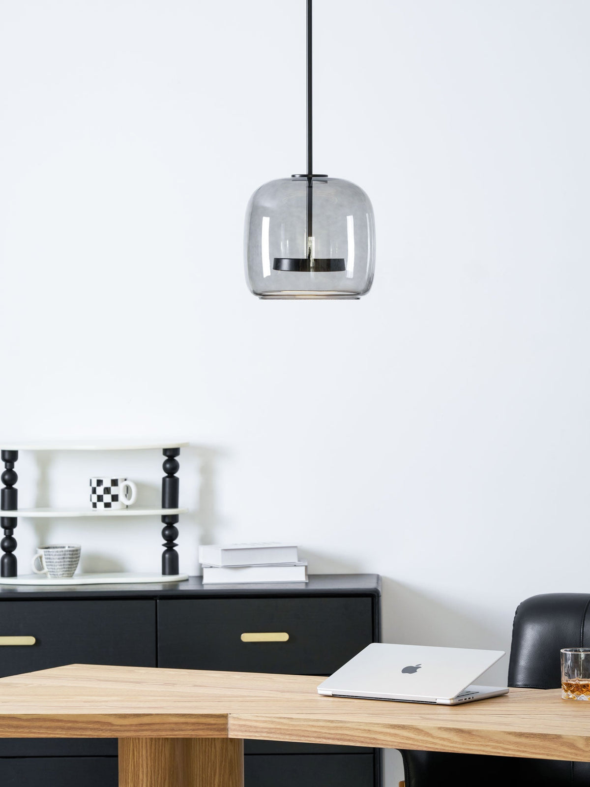 Daeli Sphere Glass Pendant Light