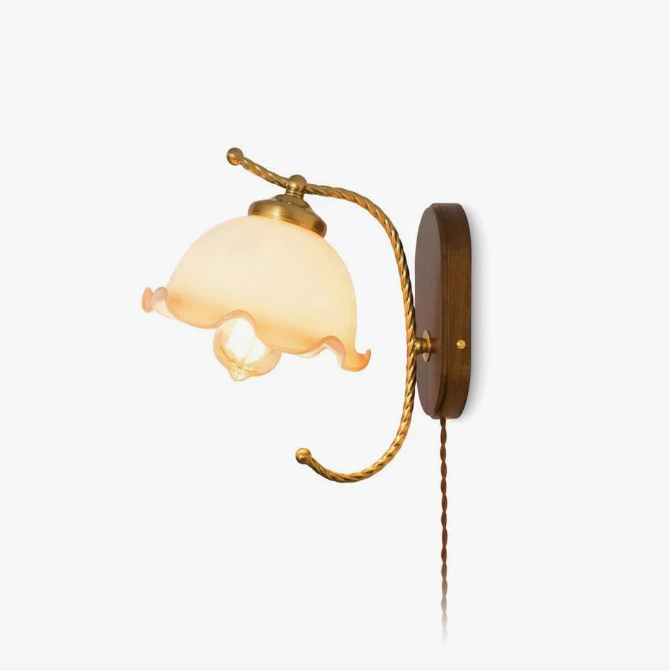 Nacor Wood Vintage Wall Lamp